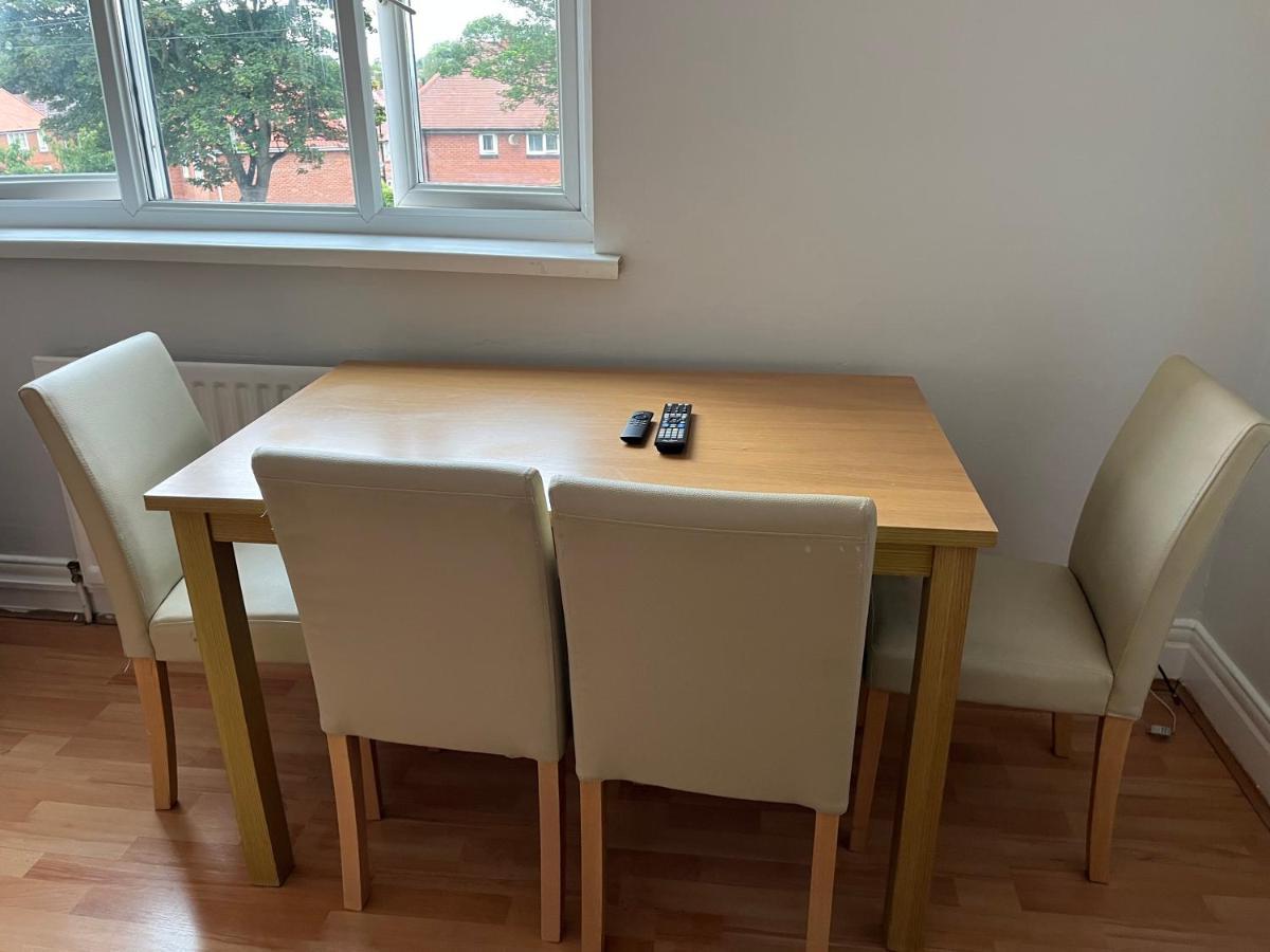 2 Bedroom Apartment, 5 Minutes From City Centre Newcastle upon Tyne Dış mekan fotoğraf
