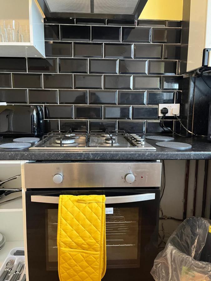 2 Bedroom Apartment, 5 Minutes From City Centre Newcastle upon Tyne Dış mekan fotoğraf